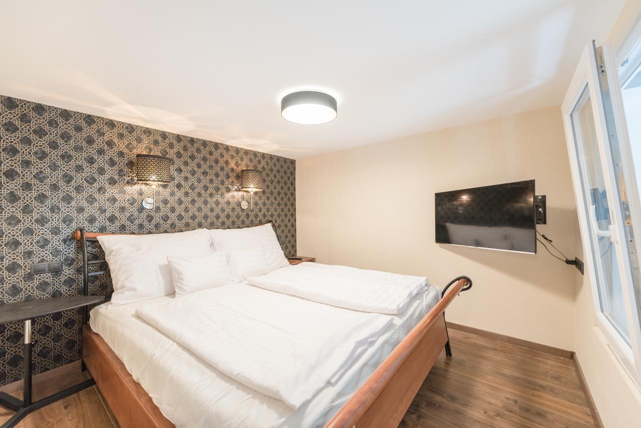 בודפשט Apartment In Andrassy Avenue מראה חיצוני תמונה